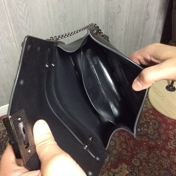 NWT RECYCLED TIRE Black Stud Purse Unique - Picture 3 of 3